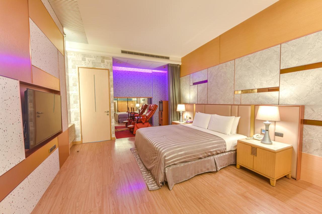 Purple Garden Motel 高雄市 エクステリア 写真