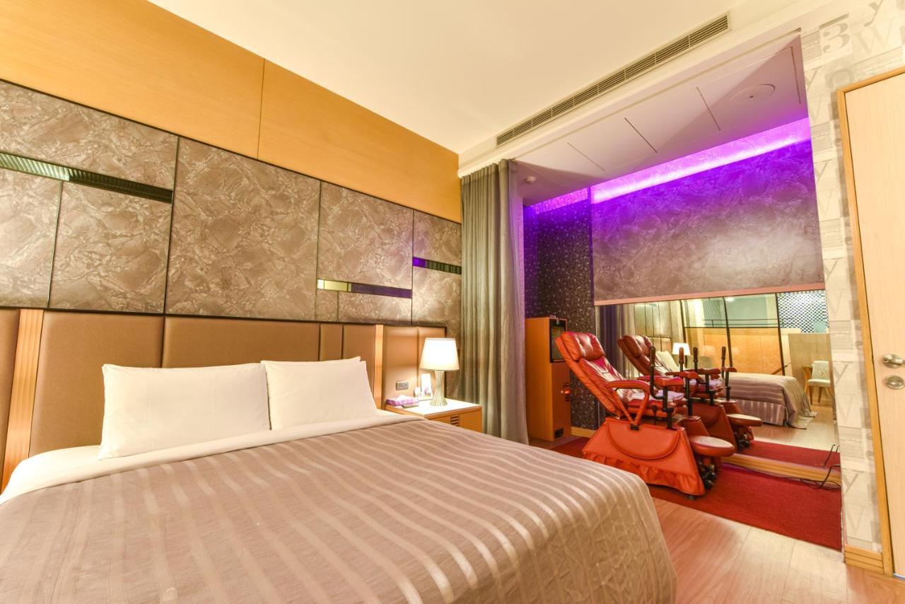 Purple Garden Motel 高雄市 エクステリア 写真